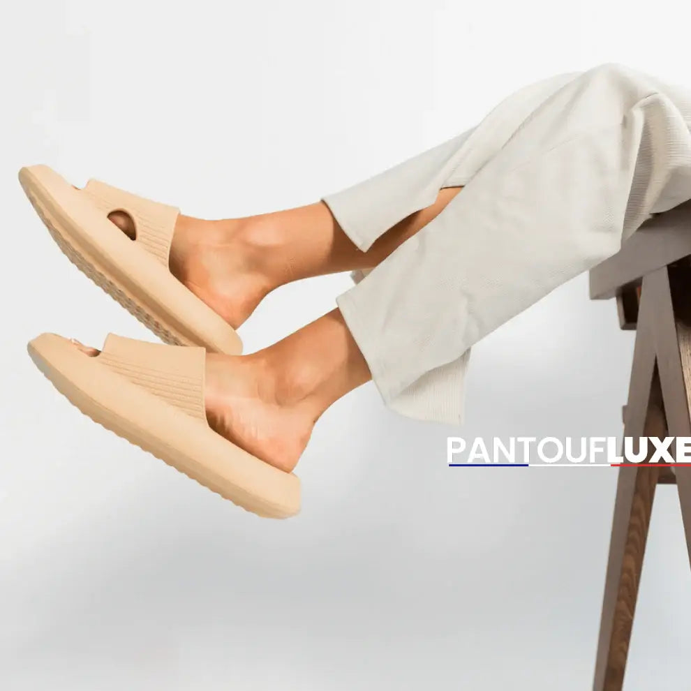 PantoufLuxe™ – Sandales Orthopédiques Légères Effet Nuage